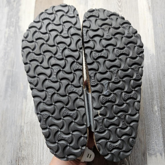 Birkenstock Gizeh style Silver Straps Size 36 Leather Sandals 5-5.5 - Picture 7 of 8